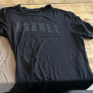 Nobull Tshirt